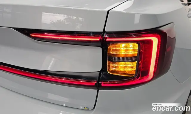 Polestar Polestar 2 2023 0.2 автомат (гидро), миниатюра 9 Polestar Polestar 2 2023 0.2 автомат (гидро), миниатюра 9