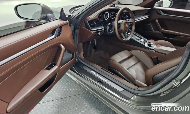 Porsche 911 2020 3.0 автомат (гидро), миниатюра 12