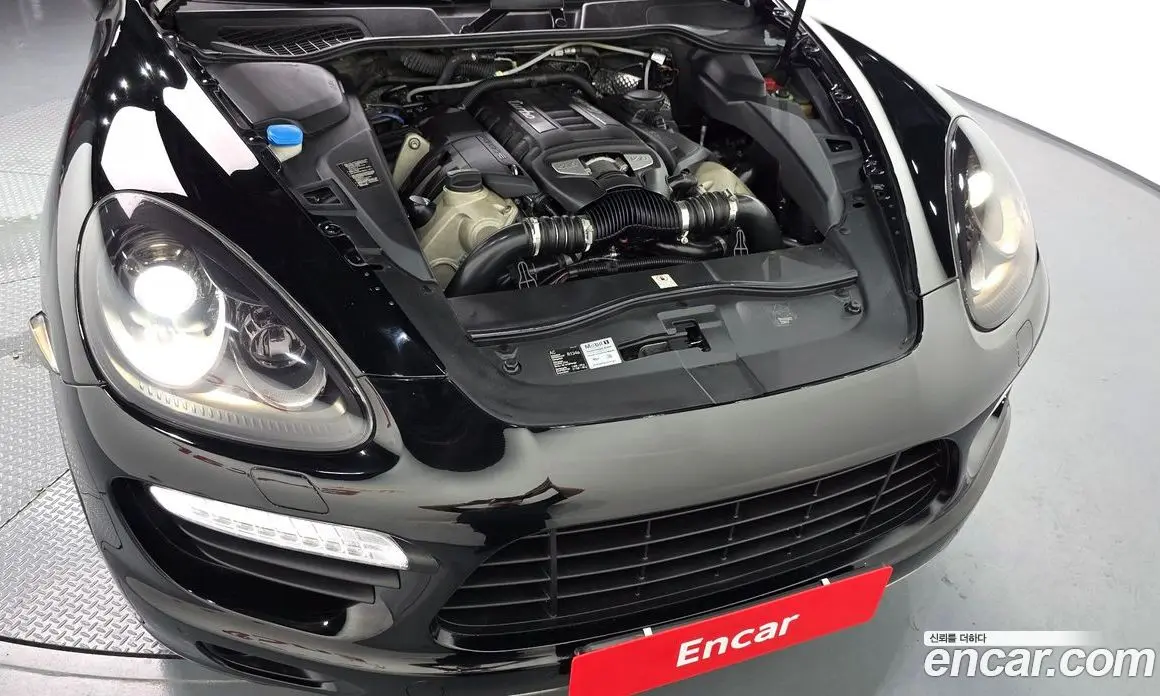 Porsche Cayenne 2012 4.8 автомат (гидро), фото 6 Porsche Cayenne 2012 4.8 автомат (гидро), фото 6