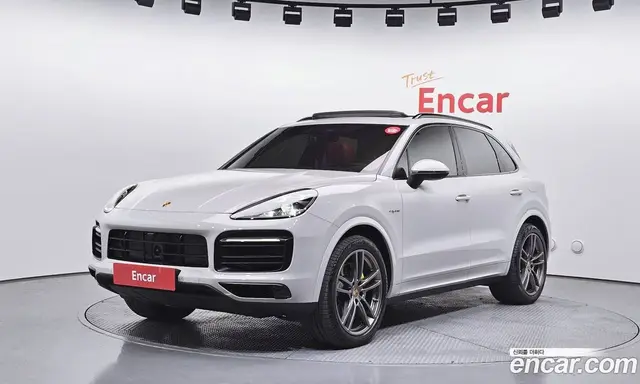 Porsche Cayenne, 2023, 41 037 км