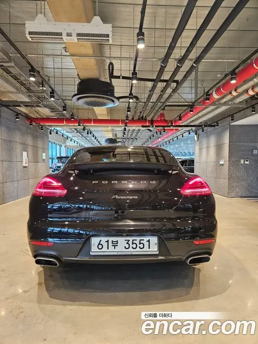 Porsche Panamera 2014 3.6 автомат (гидро), фото 4 Porsche Panamera 2014 3.6 автомат (гидро), фото 4
