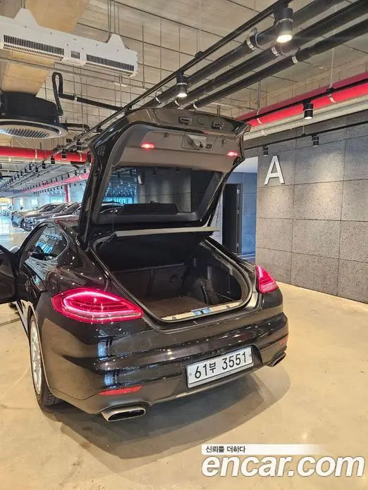 Porsche Panamera 2014 3.6 автомат (гидро), миниатюра 7 Porsche Panamera 2014 3.6 автомат (гидро), миниатюра 7