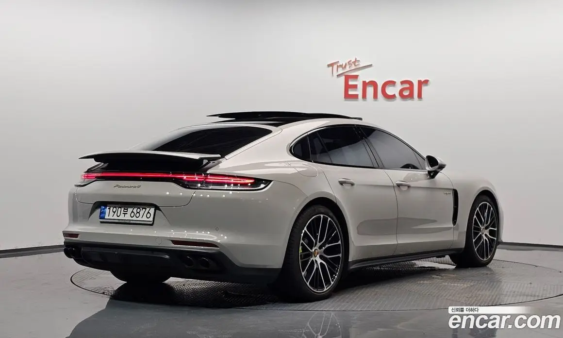 Porsche Panamera 2022 2.9 автомат (гидро), фото 1 Porsche Panamera 2022 2.9 автомат (гидро), фото 1