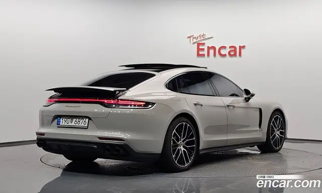 Porsche Panamera 2022 2.9 автомат (гидро), миниатюра 1 Porsche Panamera 2022 2.9 автомат (гидро), миниатюра 1