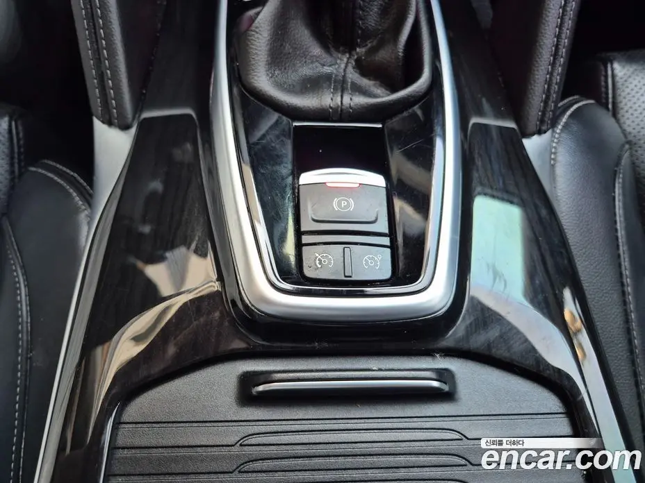 Renault (Samsung) QM6 2017 2.0 автомат (гидро), фото 14 Renault (Samsung) QM6 2017 2.0 автомат (гидро), фото 14