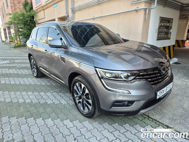 Renault (Samsung) QM6 2017 2.0 автомат (гидро), миниатюра 3 Renault (Samsung) QM6 2017 2.0 автомат (гидро), миниатюра 3