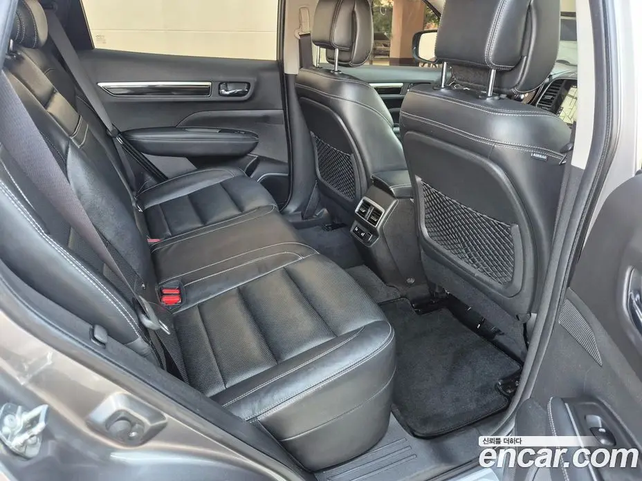 Renault (Samsung) QM6 2017 2.0 автомат (гидро), фото 10 Renault (Samsung) QM6 2017 2.0 автомат (гидро), фото 10
