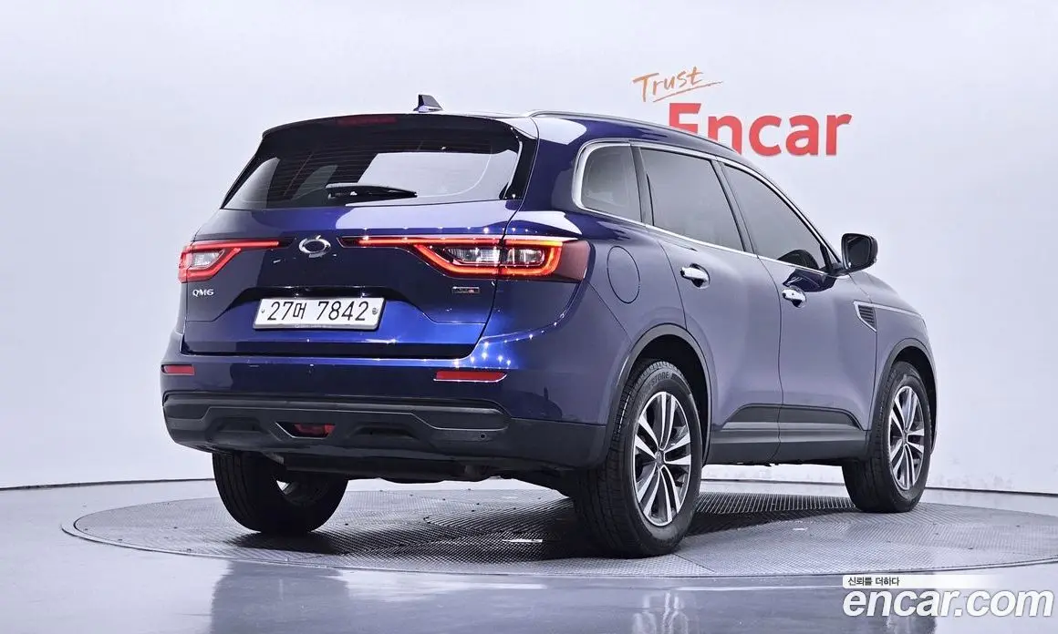 Renault (Samsung) QM6 2017 2.0 автомат (гидро), фото 2 Renault (Samsung) QM6 2017 2.0 автомат (гидро), фото 2