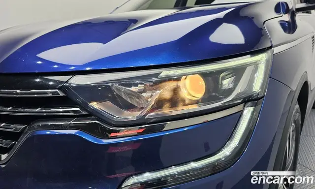 Renault (Samsung) QM6 2017 2.0 автомат (гидро), миниатюра 8 Renault (Samsung) QM6 2017 2.0 автомат (гидро), миниатюра 8
