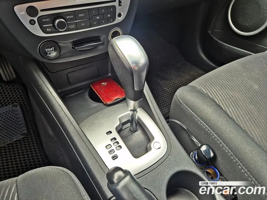 Renault (Samsung) SM3 2014 1.6 автомат (гидро), фото 12 Renault (Samsung) SM3 2014 1.6 автомат (гидро), фото 12