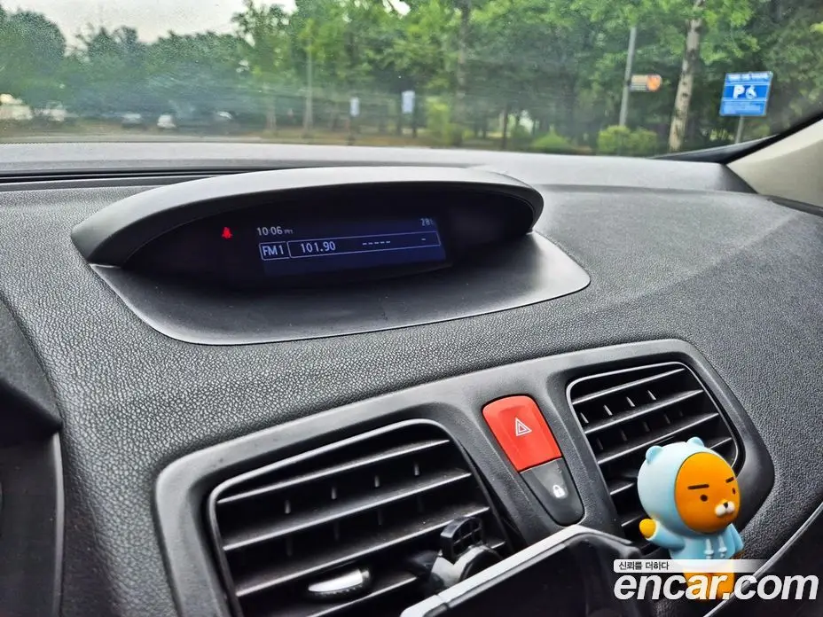 Renault (Samsung) SM3 2014 1.6 автомат (гидро), фото 14 Renault (Samsung) SM3 2014 1.6 автомат (гидро), фото 14