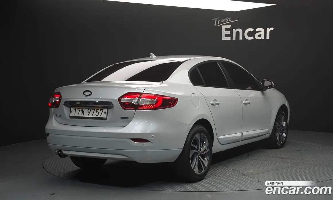 Renault (Samsung) SM3 2017 1.6 автомат (гидро), фото 2 Renault (Samsung) SM3 2017 1.6 автомат (гидро), фото 2