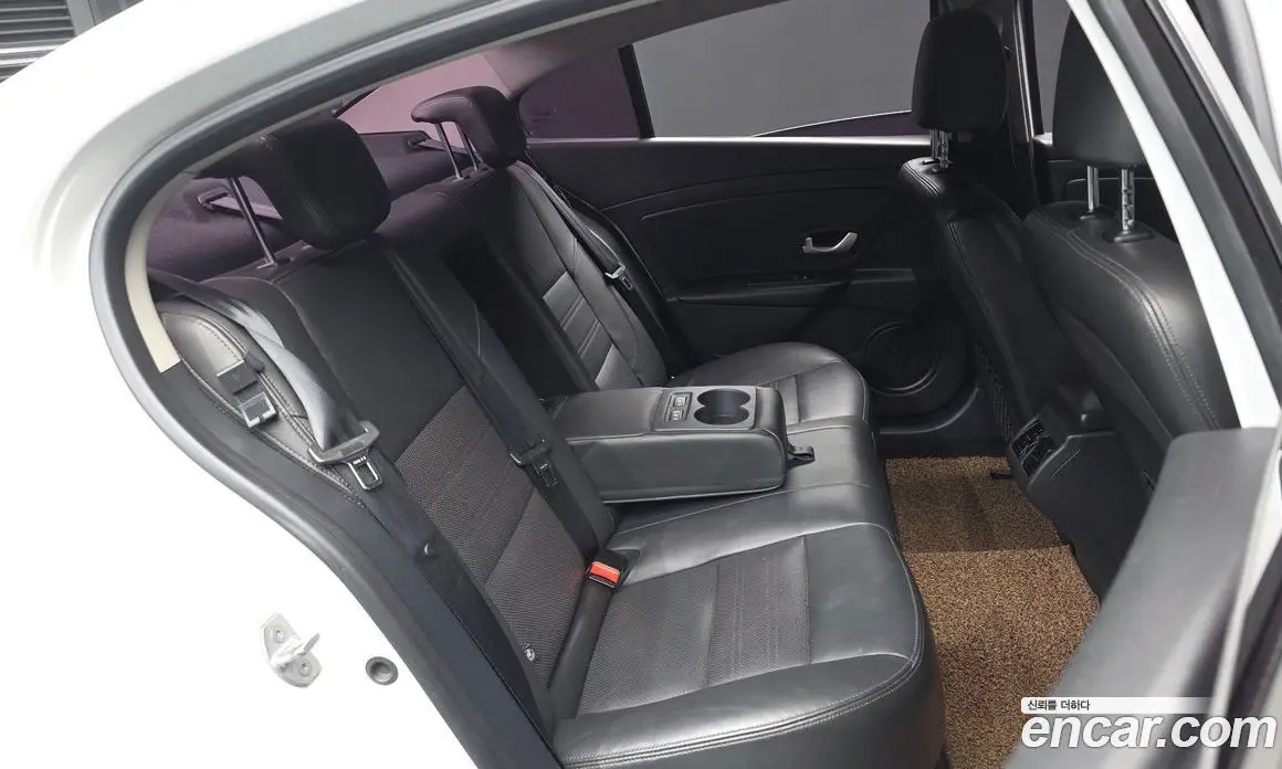 Renault (Samsung) SM3 2017 1.6 автомат (гидро), фото 12 Renault (Samsung) SM3 2017 1.6 автомат (гидро), фото 12