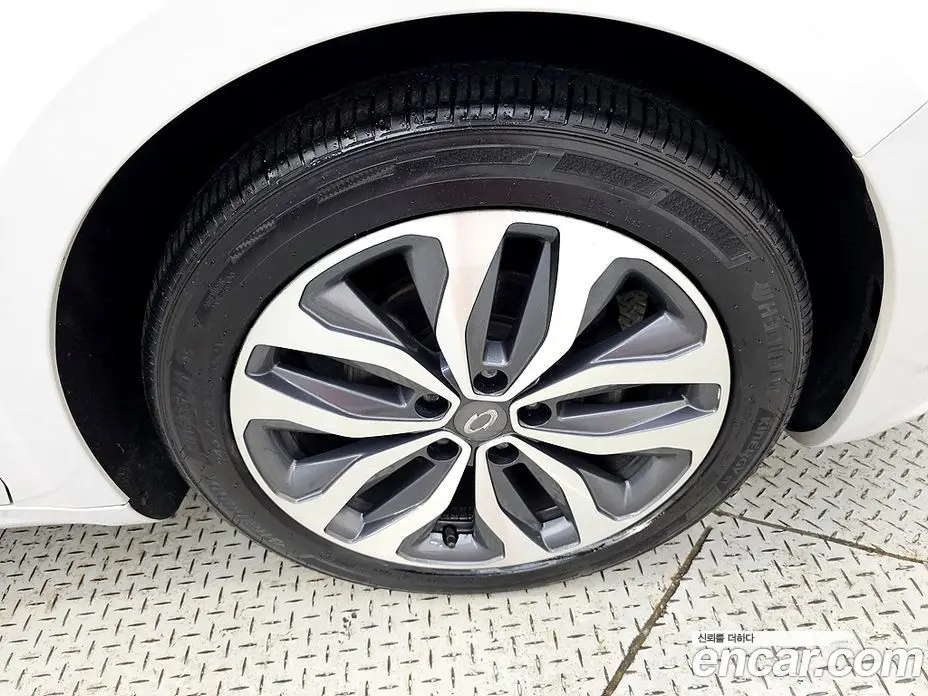 Renault (Samsung) SM6 2016 2.0 автомат (гидро), фото 5 Renault (Samsung) SM6 2016 2.0 автомат (гидро), фото 5