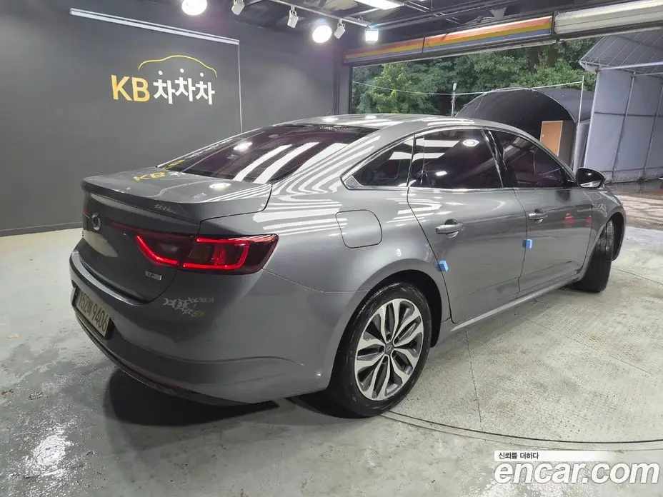 Renault (Samsung) SM6 2017 2.0 автомат (гидро), фото 3 Renault (Samsung) SM6 2017 2.0 автомат (гидро), фото 3