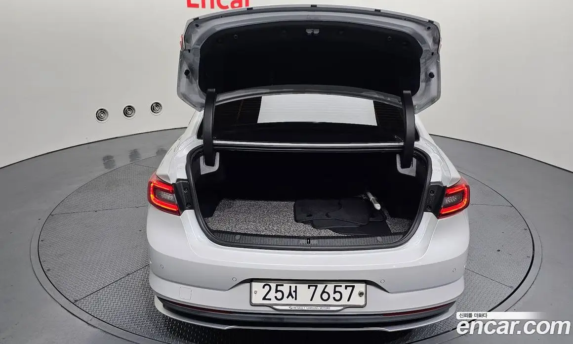 Renault (Samsung) SM6 2019 2.0 автомат (гидро), фото 20 Renault (Samsung) SM6 2019 2.0 автомат (гидро), фото 20
