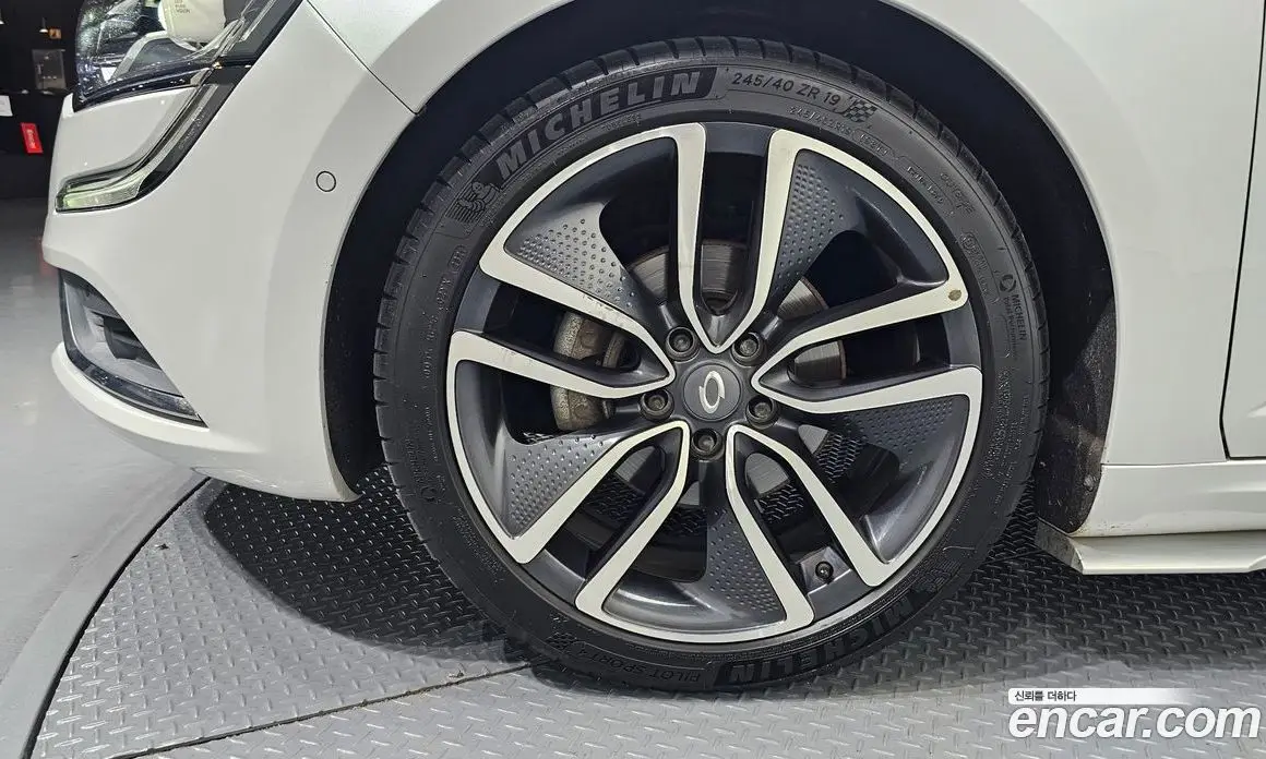 Renault (Samsung) SM6 2019 2.0 автомат (гидро), фото 5 Renault (Samsung) SM6 2019 2.0 автомат (гидро), фото 5
