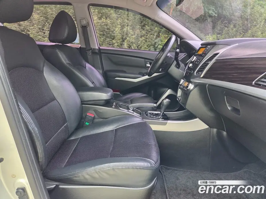 SsangYong Korando 2013 2.0 автомат (гидро), фото 11 SsangYong Korando 2013 2.0 автомат (гидро), фото 11