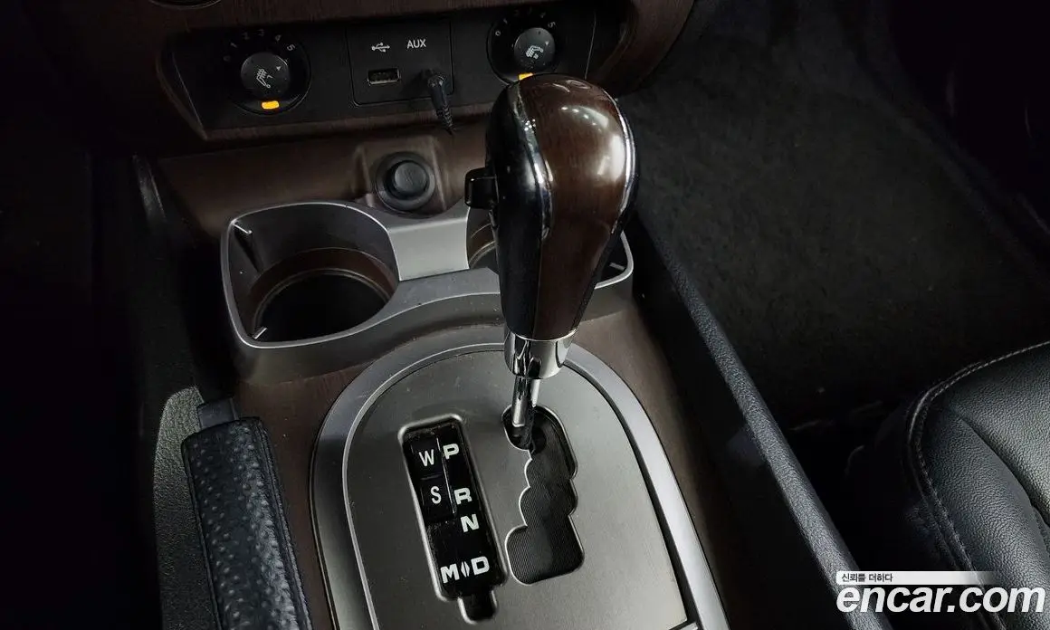 SsangYong Rexton 2014 2.0 автомат (гидро), фото 9