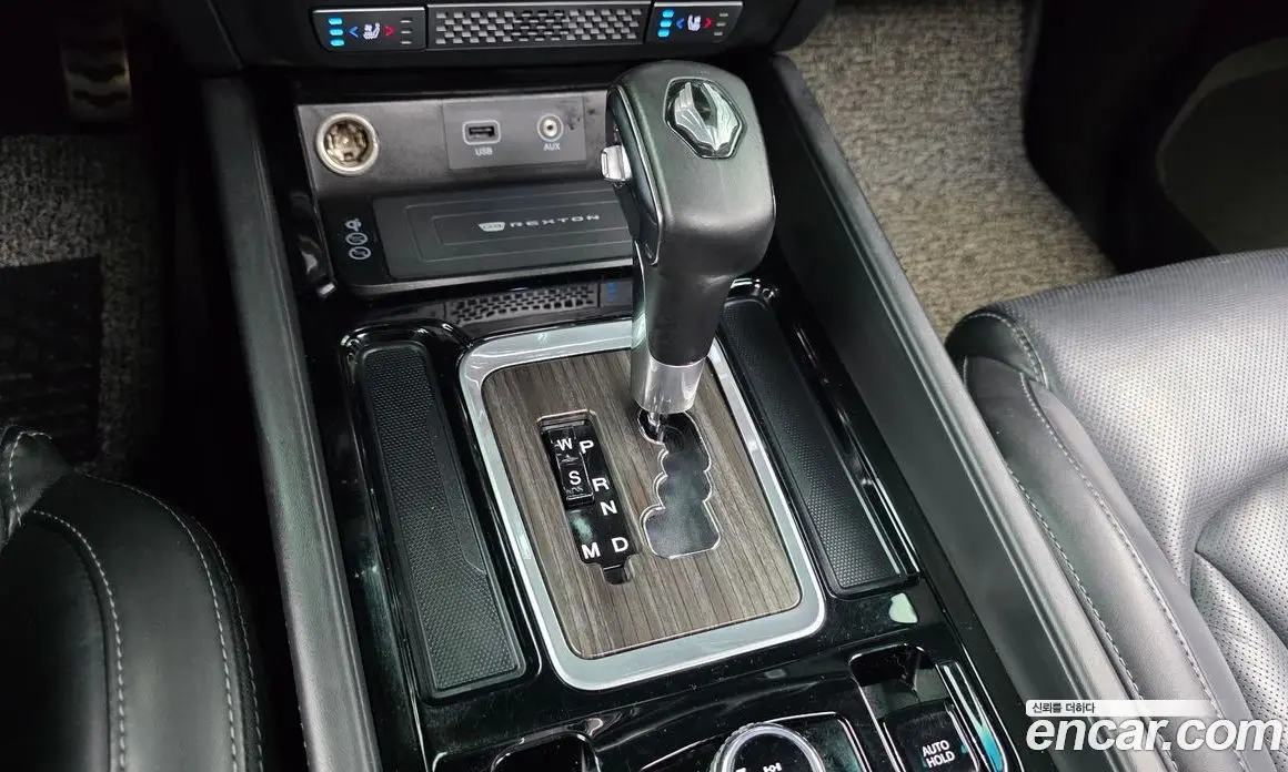 SsangYong Rexton 2018 2.2 автомат (гидро), фото 9 SsangYong Rexton 2018 2.2 автомат (гидро), фото 9