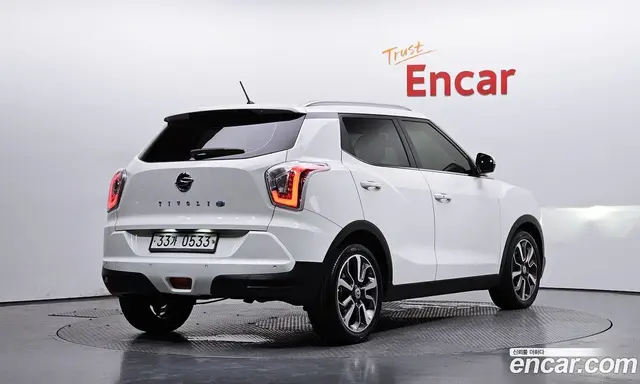 SsangYong TIBOLI 2015 1.6 автомат (гидро), миниатюра 2 SsangYong TIBOLI 2015 1.6 автомат (гидро), миниатюра 2