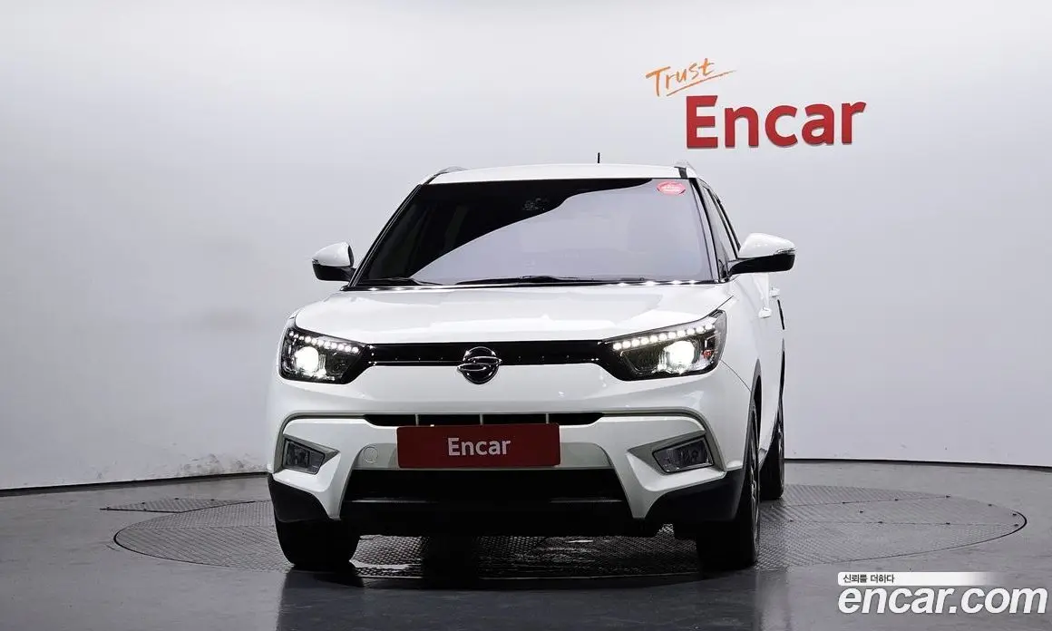SsangYong TIBOLI 2015 1.6 автомат (гидро), фото 3 SsangYong TIBOLI 2015 1.6 автомат (гидро), фото 3