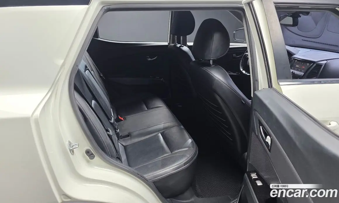 SsangYong TIBOLI 2016 1.6 автомат (гидро), фото 12