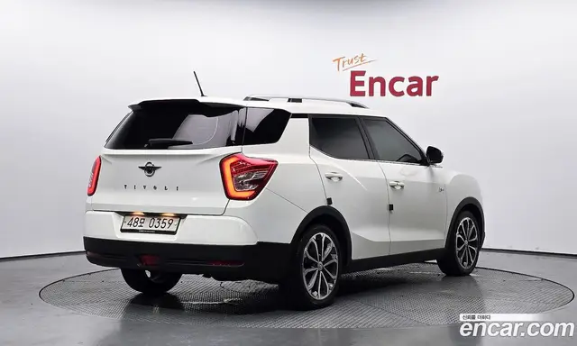SsangYong TIBOLI 2016 1.6 автомат (гидро), миниатюра 2