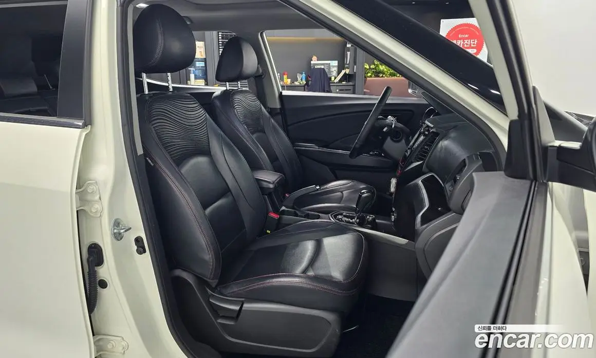 SsangYong TIBOLI 2016 1.6 автомат (гидро), фото 13