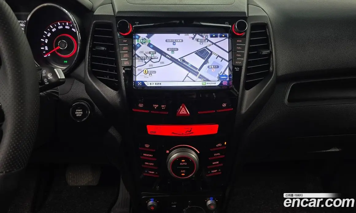SsangYong TIBOLI 2016 1.6 автомат (гидро), фото 21