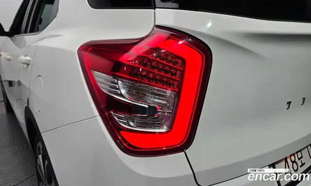 SsangYong TIBOLI 2016 1.6 автомат (гидро), миниатюра 9