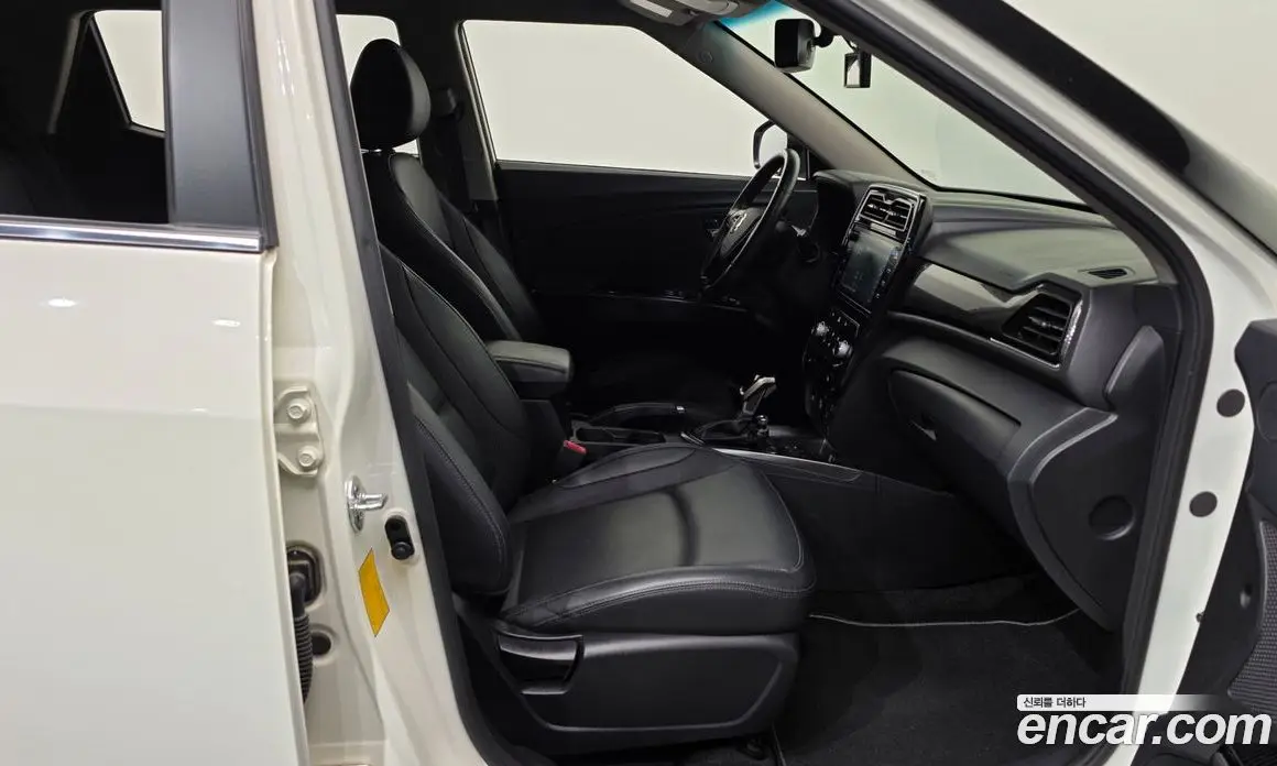 SsangYong TIBOLI 2019 1.5 автомат (гидро), фото 17