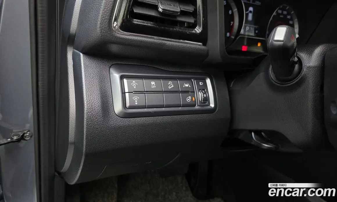 SsangYong TIBOLI 2019 1.5 автомат (гидро), фото 15