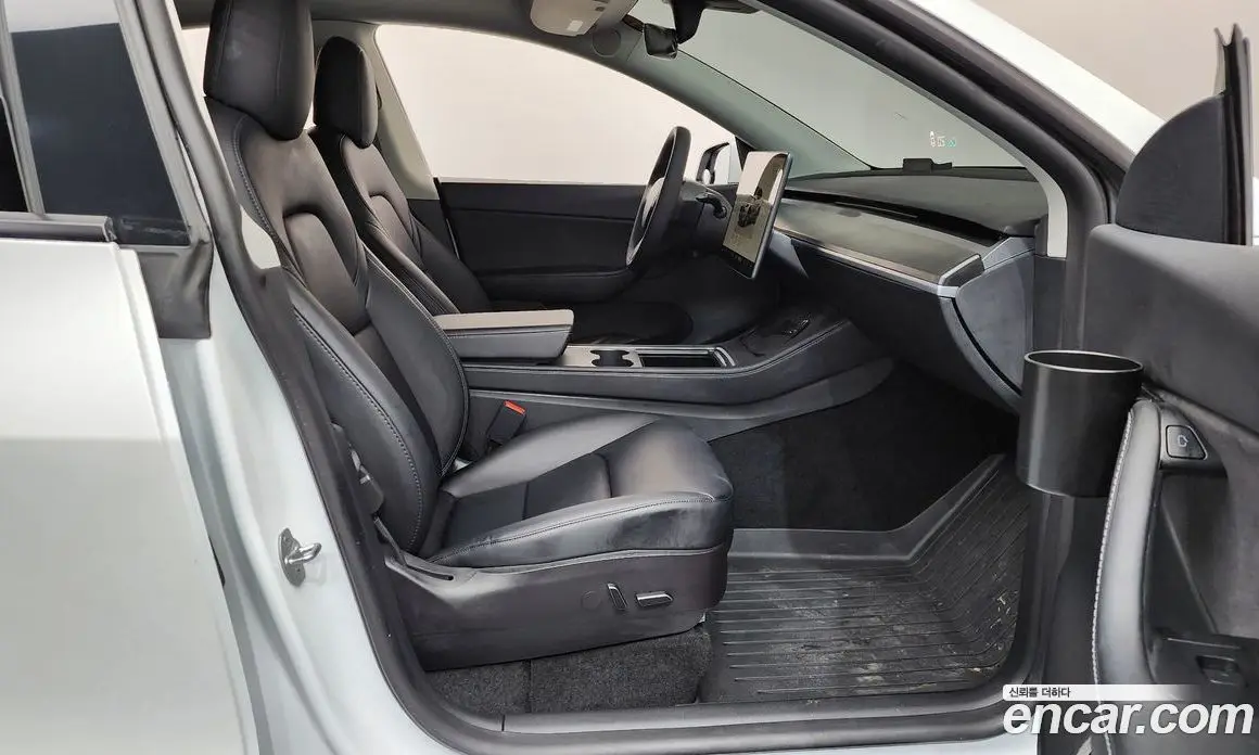Tesla Model Y 2022 0.2 автомат (гидро), фото 16 Tesla Model Y 2022 0.2 автомат (гидро), фото 16