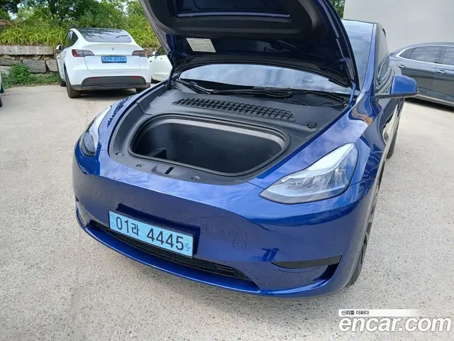 Tesla Model Y 2023 0.2 автомат (гидро), миниатюра 5 Tesla Model Y 2023 0.2 автомат (гидро), миниатюра 5