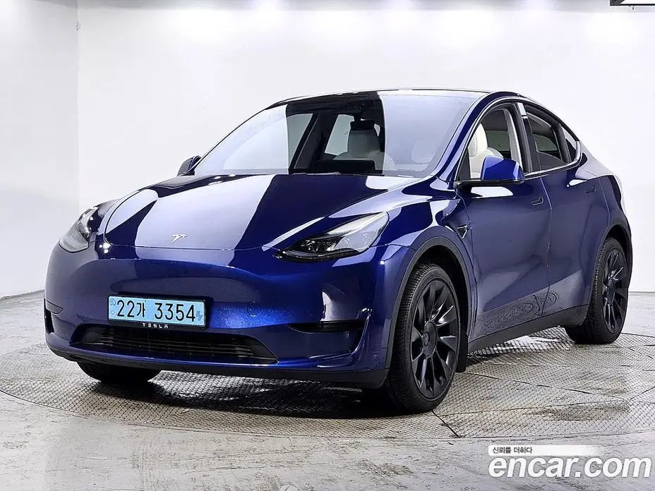 Tesla Model Y 2024 0.1 автомат (гидро), фото 1 Tesla Model Y 2024 0.1 автомат (гидро), фото 1
