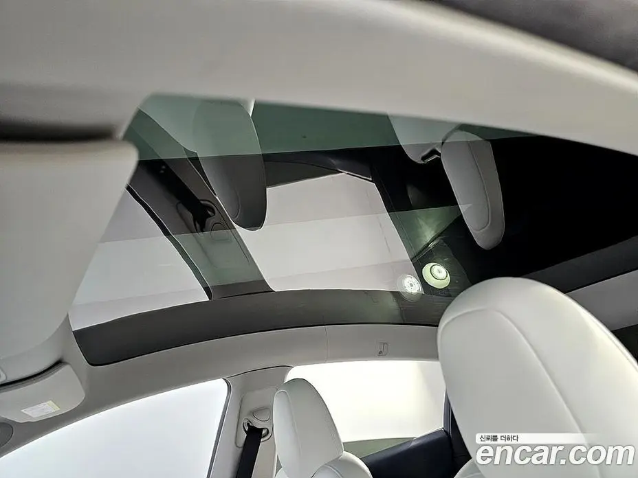 Tesla Model Y 2024 0.1 автомат (гидро), фото 12 Tesla Model Y 2024 0.1 автомат (гидро), фото 12