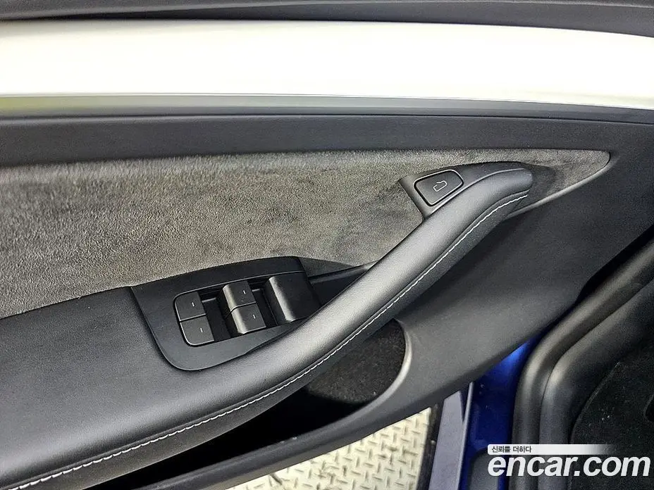 Tesla Model Y 2024 0.1 автомат (гидро), фото 13 Tesla Model Y 2024 0.1 автомат (гидро), фото 13