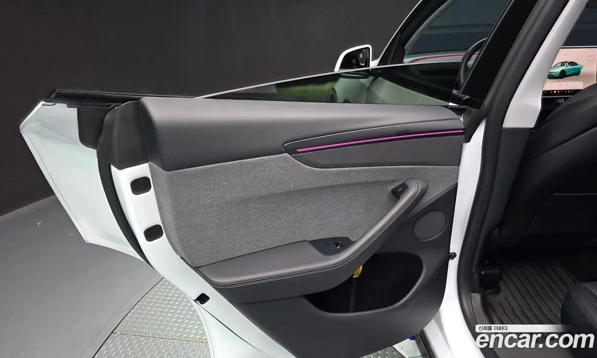 Tesla Model Y 2025 0.2 автомат (гидро), фото 15 Tesla Model Y 2025 0.2 автомат (гидро), фото 15