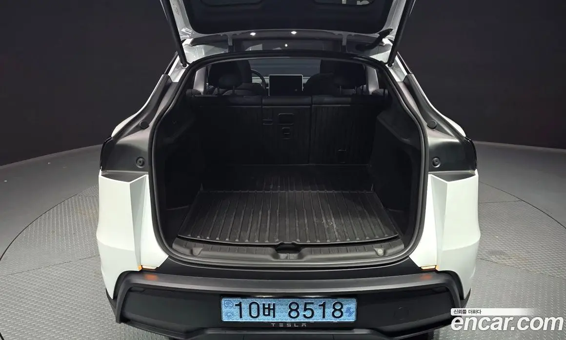 Tesla Model Y 2025 0.2 автомат (гидро), фото 26 Tesla Model Y 2025 0.2 автомат (гидро), фото 26