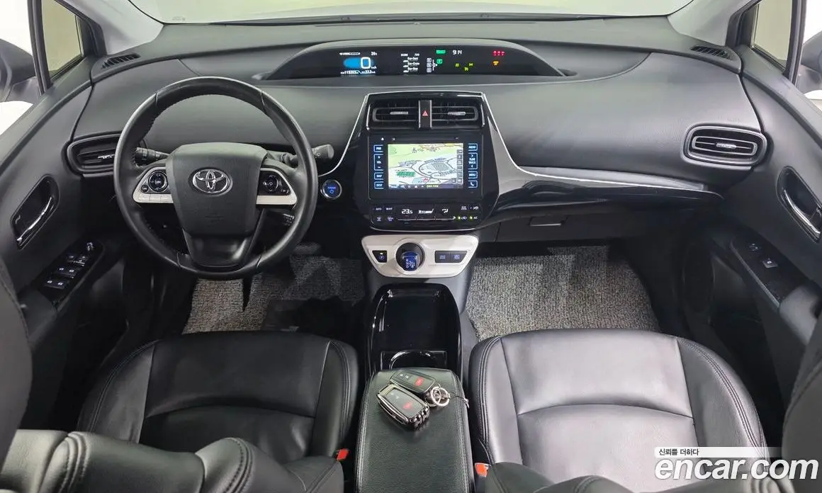Toyota Prius 2018 1.8 автомат (гидро), фото 7