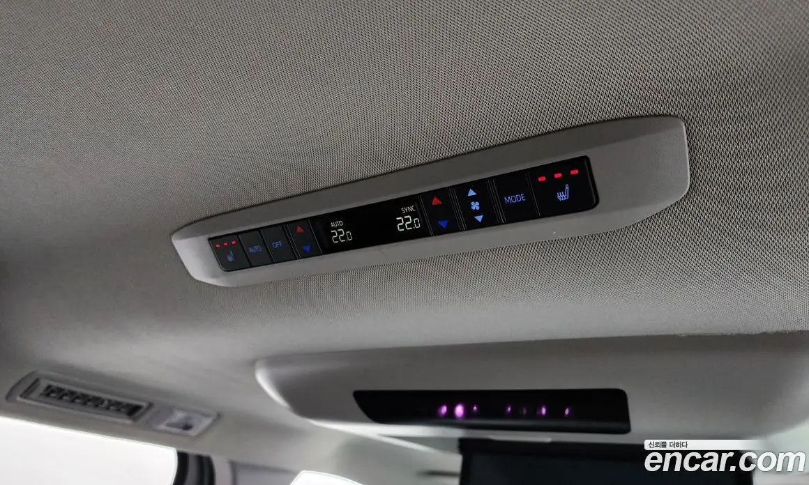 Toyota Sienna 2023 2.5 автомат (гидро), фото 25 Toyota Sienna 2023 2.5 автомат (гидро), фото 25