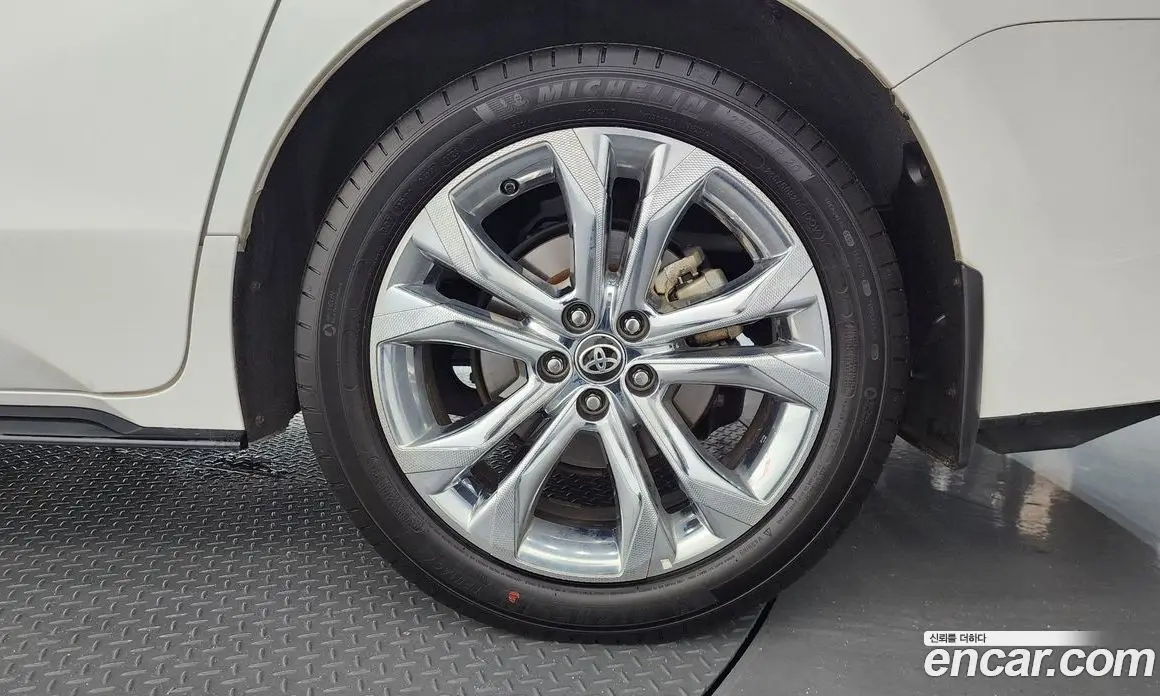 Toyota Sienna 2023 2.5 автомат (гидро), фото 7 Toyota Sienna 2023 2.5 автомат (гидро), фото 7