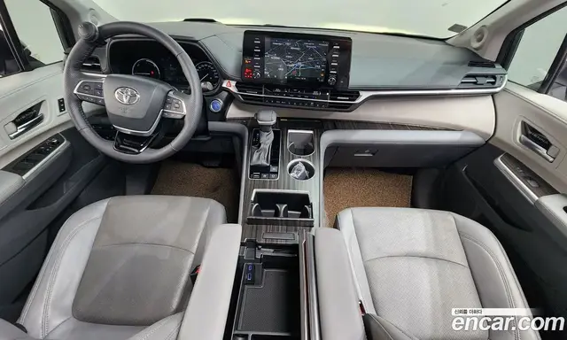 Toyota Sienna 2023 2.5 автомат (гидро), миниатюра 10 Toyota Sienna 2023 2.5 автомат (гидро), миниатюра 10