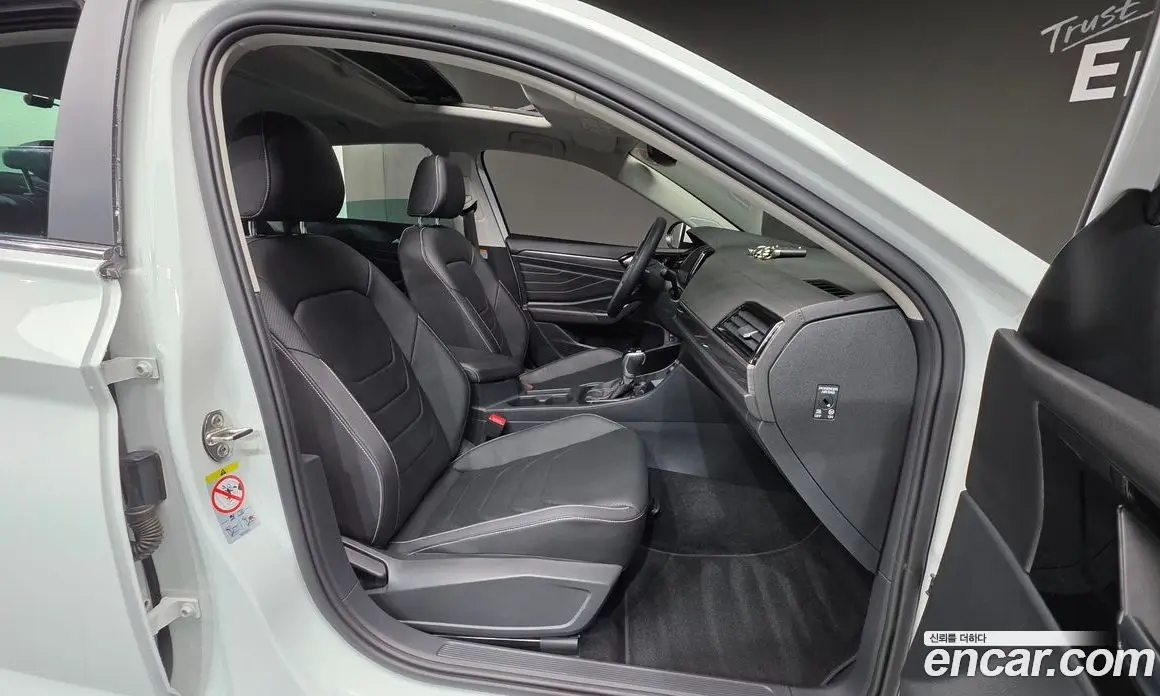 Volkswagen Jetta 2022 1.5 автомат (гидро), фото 13 Volkswagen Jetta 2022 1.5 автомат (гидро), фото 13