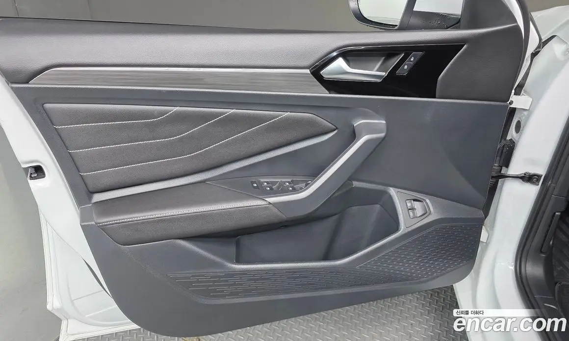 Volkswagen Jetta 2022 1.5 автомат (гидро), фото 14 Volkswagen Jetta 2022 1.5 автомат (гидро), фото 14