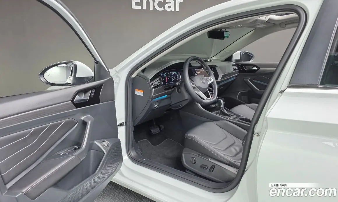 Volkswagen Jetta 2022 1.5 автомат (гидро), фото 18 Volkswagen Jetta 2022 1.5 автомат (гидро), фото 18