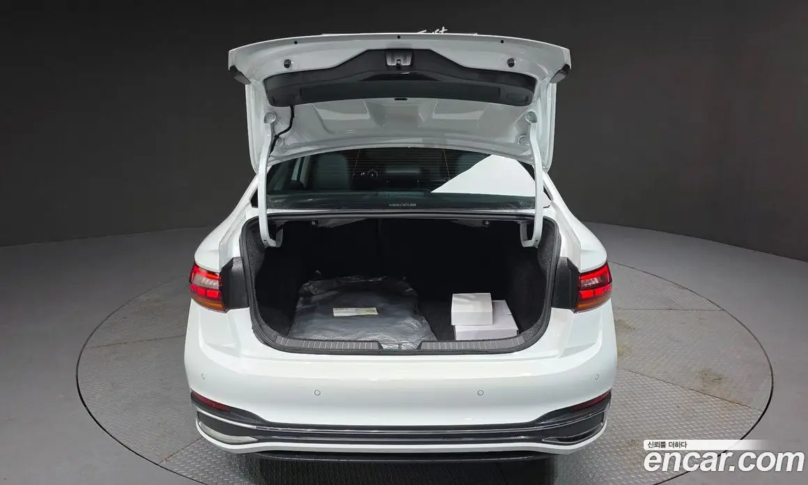 Volkswagen Jetta 2022 1.5 автомат (гидро), фото 26 Volkswagen Jetta 2022 1.5 автомат (гидро), фото 26