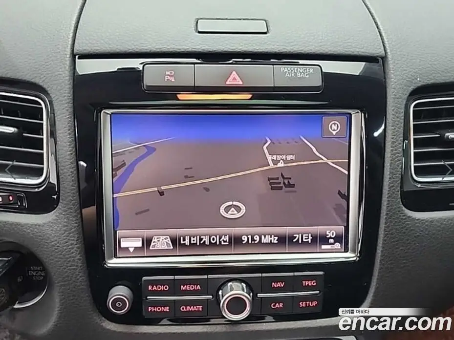 Volkswagen Touareg 2012 3.0 автомат (гидро), фото 16 Volkswagen Touareg 2012 3.0 автомат (гидро), фото 16