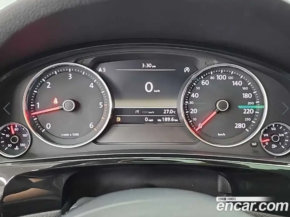 Volkswagen Touareg 2012 3.0 автомат (гидро), фото 6 Volkswagen Touareg 2012 3.0 автомат (гидро), фото 6